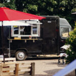 Jak taboret gazowy ułatwia pracę w kuchniach cateringowych i food truckach